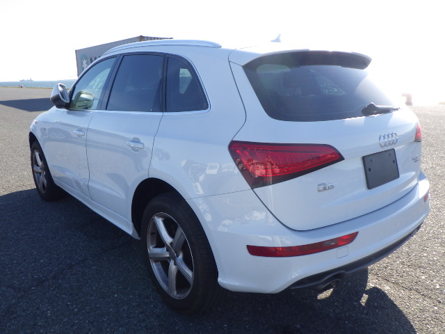 2014 AUDI Q5